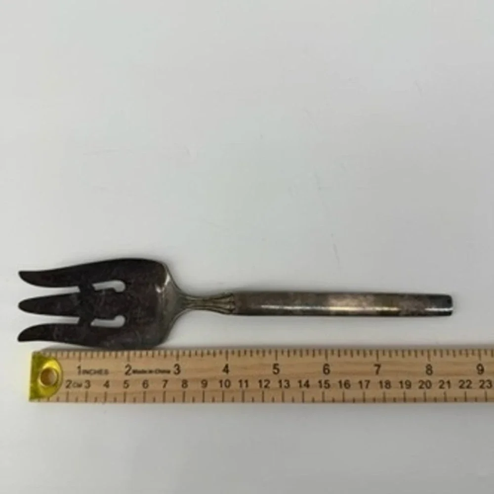 Oneida‎ Twilight Community Cold Meat Serving Fork 8.5